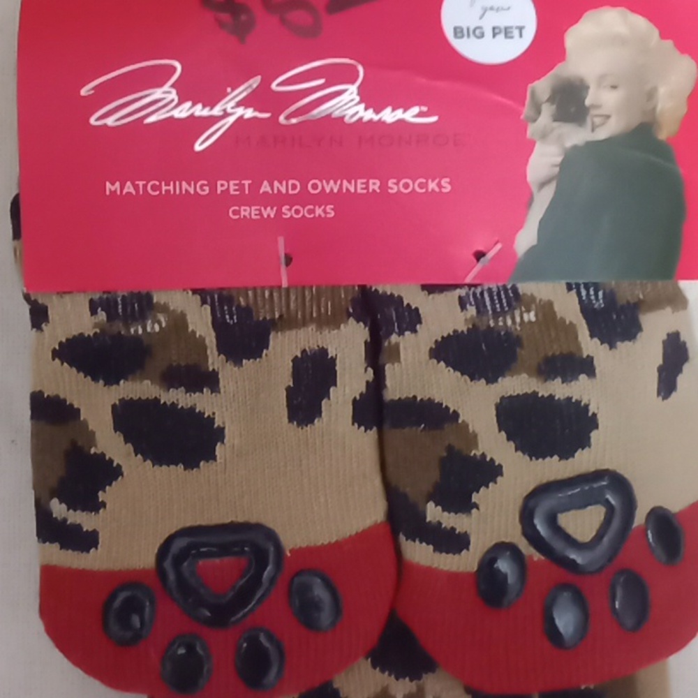 Marilyn Monroe matching pet & owner crew socks